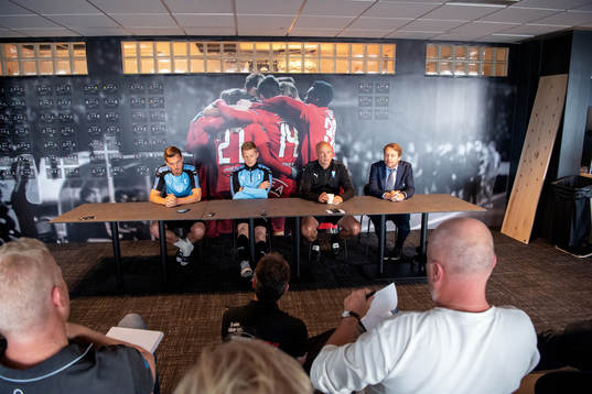 Markus Rosenberg, Anders Christiansen head coach Uwe