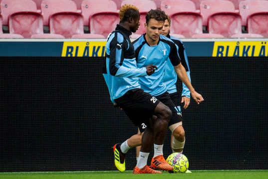 Bonke Innocent and Andreas Vindheim of Malmö FF