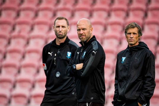 Assistant coach Andreas Georgson, assistant coach Olof