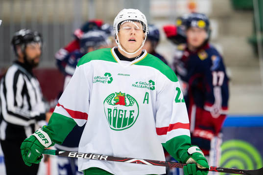 Rögles Jesper Williamsson deppar