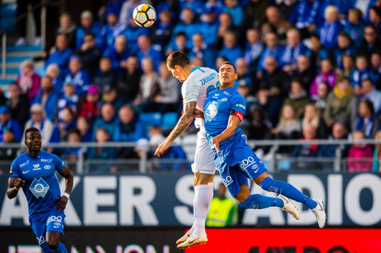Anton Zabolotny of Zenit and Lunan Ruben Gabrielsen of Molde