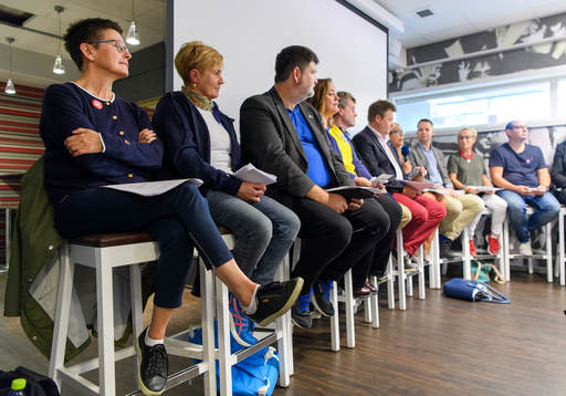 Ann-Sofie Hermansson, socialdemokraterna, och många andra