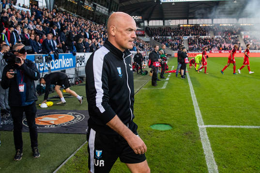 Head coach Uwe Rösler of Malmö FF