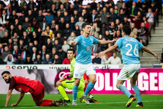 Marcus Antonsson and Andreas Vindheim of Malmö FF