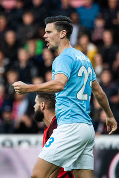 Marcus Antonsson of Malmö FF celebrates