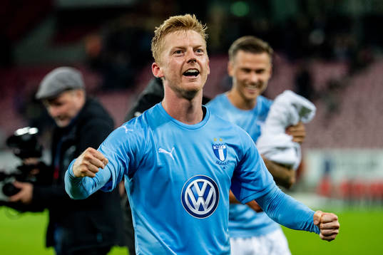 Anders Christiansen of Malmö FF celebrate
