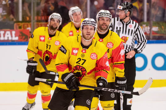 Marc Kämpf of Berns celebrates