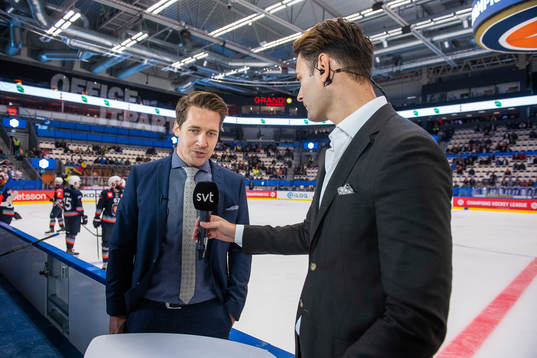 Head Coach  Sam Hallam of Växjö interviewed by SVTs