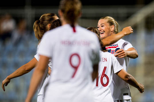 Lisa-Marie Karlseng Utland of Norway celebrates with her