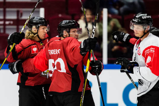 Marcus Sylvegård of Malmö Redhawks celebrates