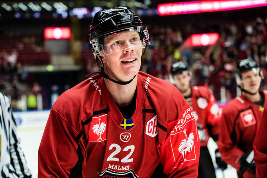 Lars Bryggman of Malmö Redhawks celebrates