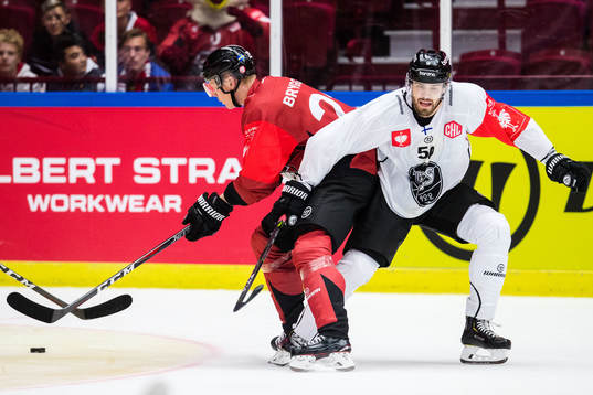 Lars Bryggman of Malmö Redhawks and Simon Souranta of TPS