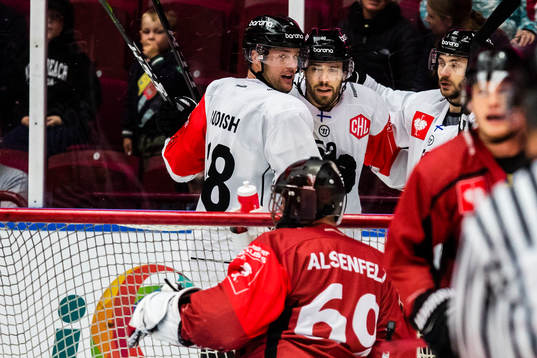 Simon Souranta of TPS Åbo celebrates