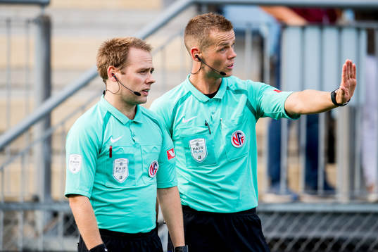 Referee Sigurd Smehus Kringstad