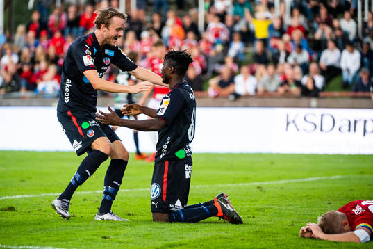 Helsingborgs Rasmus Jönsson jublar