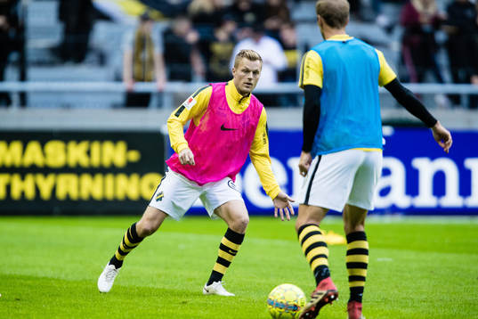 s Sebastian Larsson