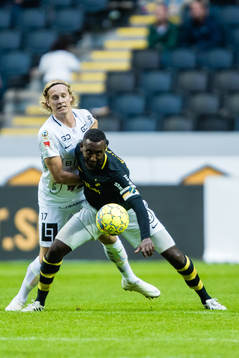 s Henok Goitom och Häckens Gustav Berggren