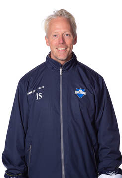 s Assisterande tränare Johan Schoultz