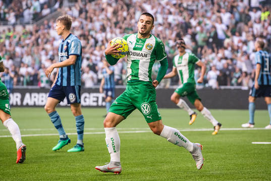 Hammarbys Vladimir Rodic  jublar