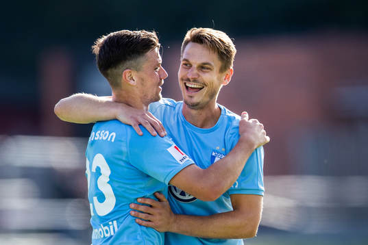 Malmö FFs Marcus Antonsson och Markus Rosenberg jublar