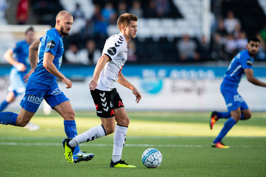 Eirik Hestad of Molde and Vebjørn Alvestad Hoff of Odd