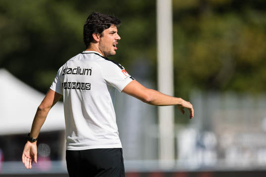 Brommapojkarnas assisterande tränare Gonçalo Pereira