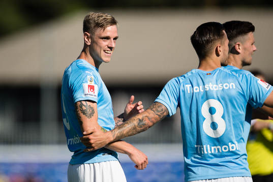 Malmö FFs Sören Rieks (v) jublar