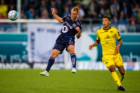 Stian Semb Aasmundsen of Kristiansund and Kevin Kabran of