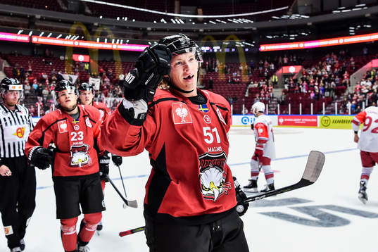 Lars Bryggman of Malmö Redhawks celebrates