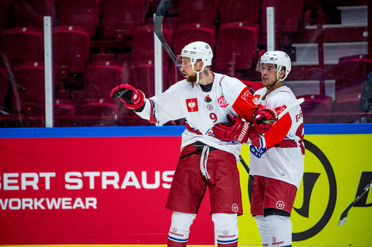 Eduard Grin and Nikita Tarletsky of Yunost Minsk celebrates