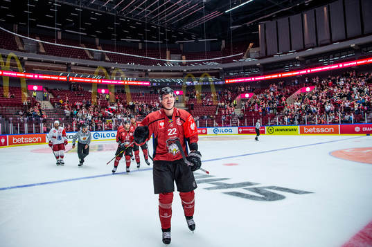Lars Bryggman of Malmö Redhawks celebrates