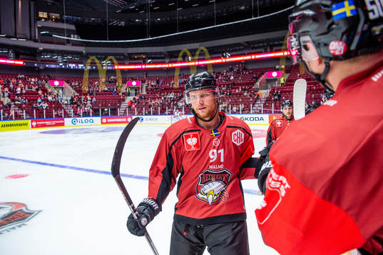 Max Görtz of Malmö Redhawks celebrates