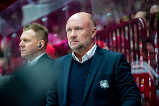 Head coach Peter Andersson of Malmö Redhawks