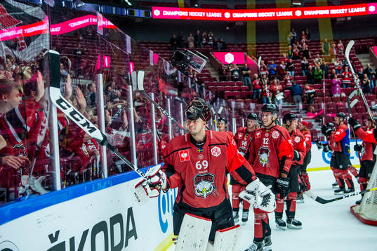 Goalkeeper Oscar Alsenfelt of Malmö Redhawks celebrates