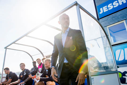 Bläddra bland fler bilder av Football, OBOS-ligaen, Ull/Kisa - Aalesund