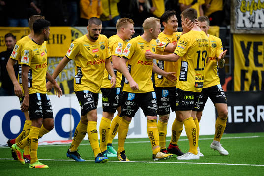 Elfsborgs spelare jublar