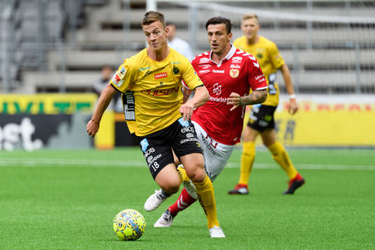 Elfsborgs Simon Olsson och Kalmars Erton Fejzullahu