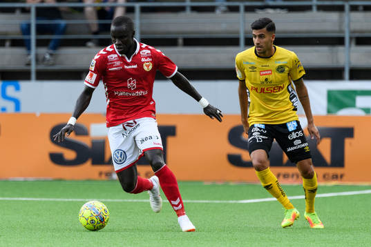 Kalmars Papa Alioune Diouf och Elfsborgs Rami Kaib