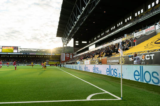 Solen går ner bakom Rya åsar