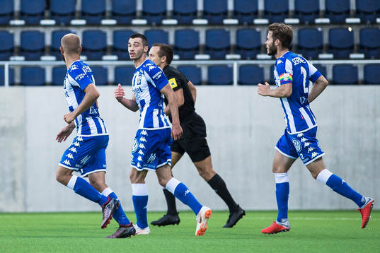 IFK Göteborgs Giorgi Kharaishvili jublar