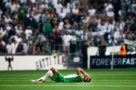 Hammarbys Nikola Djurdjic har ont