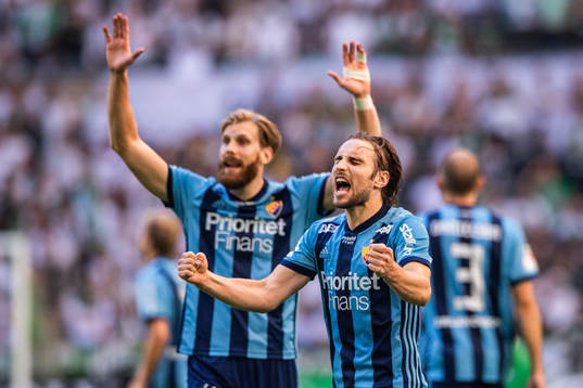 Djurgårdens Kevin Walker jublar