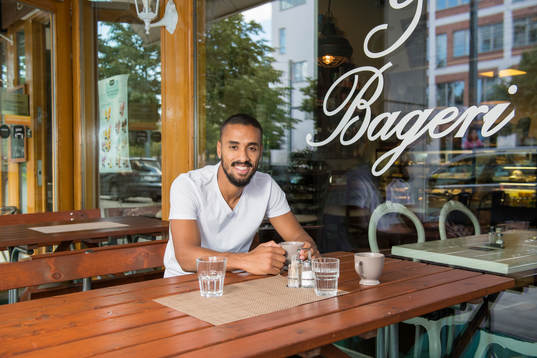 Fotbollsspelaren Junes Barny