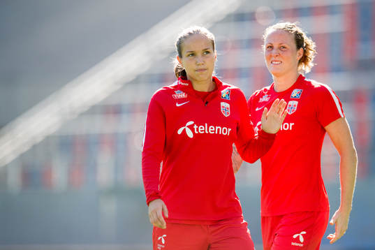 Guro Reiten and Isabell Herlovsen of Norway