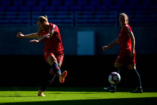 Lisa-Marie Karlseng Utland and Isabell Herlovsen of Norway