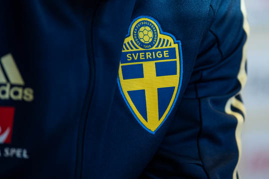 s logotyp på en tröja