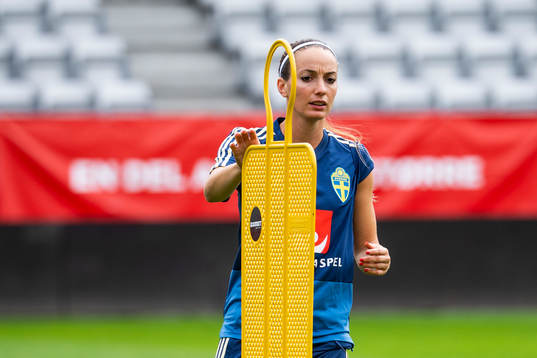 Kosovare Asllani