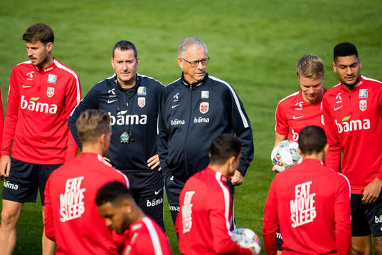 Håvard Nordtveit, Per Joar Hansen, assistant coach, Lars