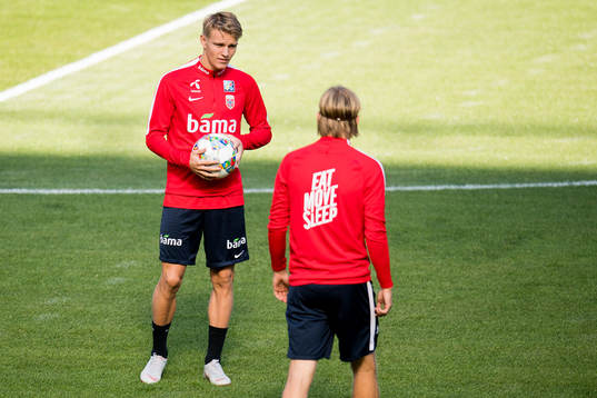 Martin Ødegaard and Iver Fossum of Norway