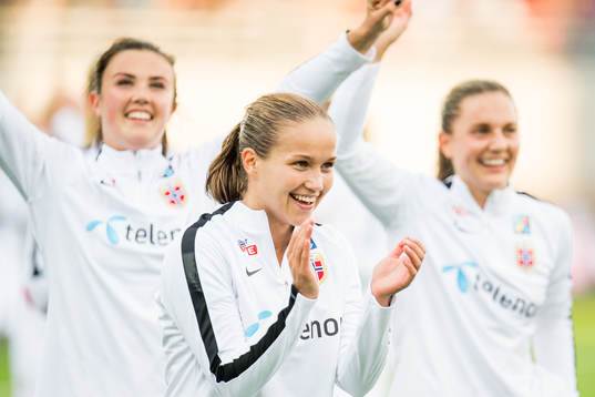 Guro Reiten of Norway celebrates